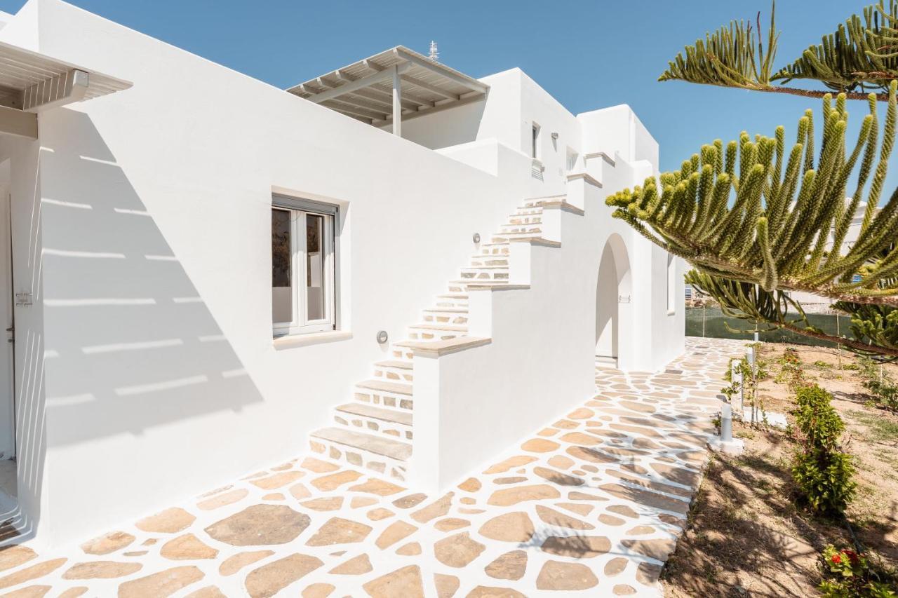 Celestial Seaview Apartments- Apollon Naxos City Eksteriør billede